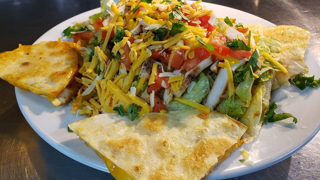 Chilis Grill & Bar | meal takeaway | 4570 TX-121, Lewisville, TX 75056, USA | 2144946341 OR +1 214-494-6341