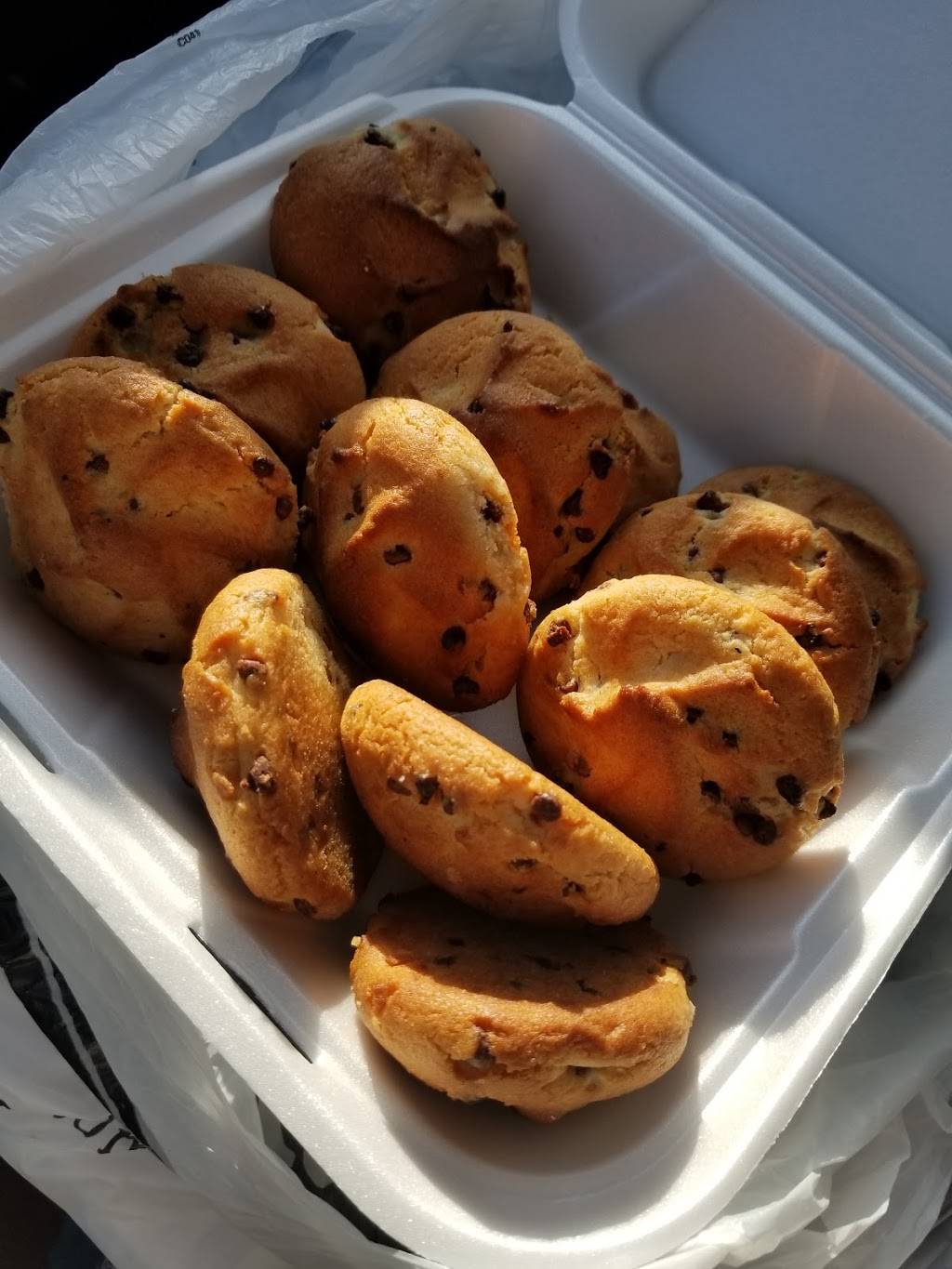 Deli News Pizza | restaurant | 5555 E Stearns St, Long Beach, CA 90815, USA | 5625982123 OR +1 562-598-2123