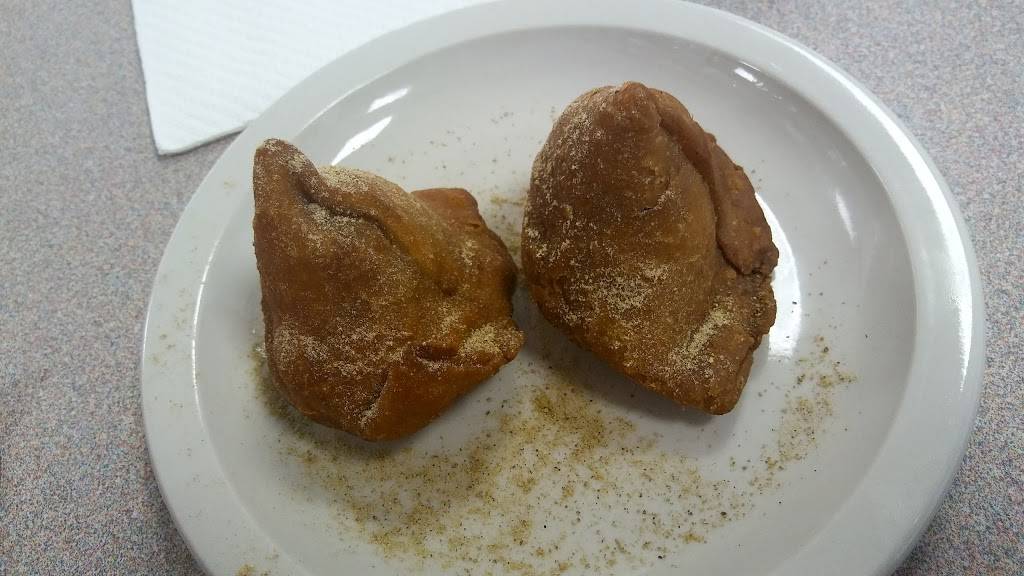 INDIA VILLAGE | restaurant | 2110 W Lindsey St, Norman, OK 73069, USA | 4052172288 OR +1 405-217-2288