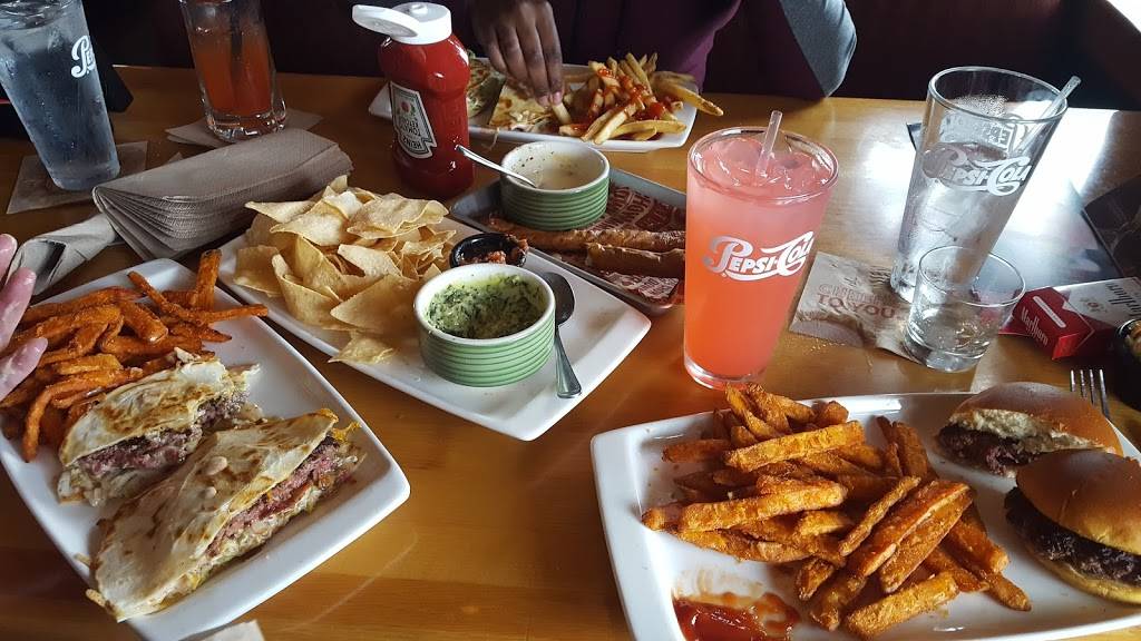 Applebees Grill + Bar | restaurant | 4000 Park Blvd N, Pinellas Park, FL 33781, USA | 7275441100 OR +1 727-544-1100