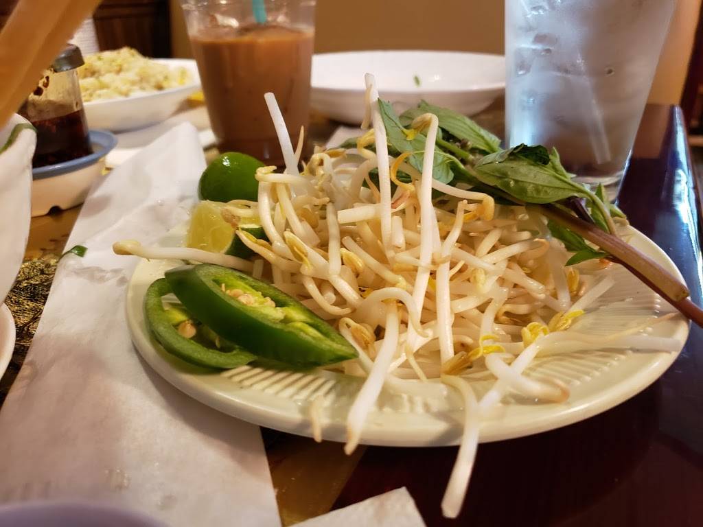 Pho Saigon Palace | restaurant | 20722 Timberlake Road North, Lynchburg, VA 24502, USA | 4342372315 OR +1 434-237-2315