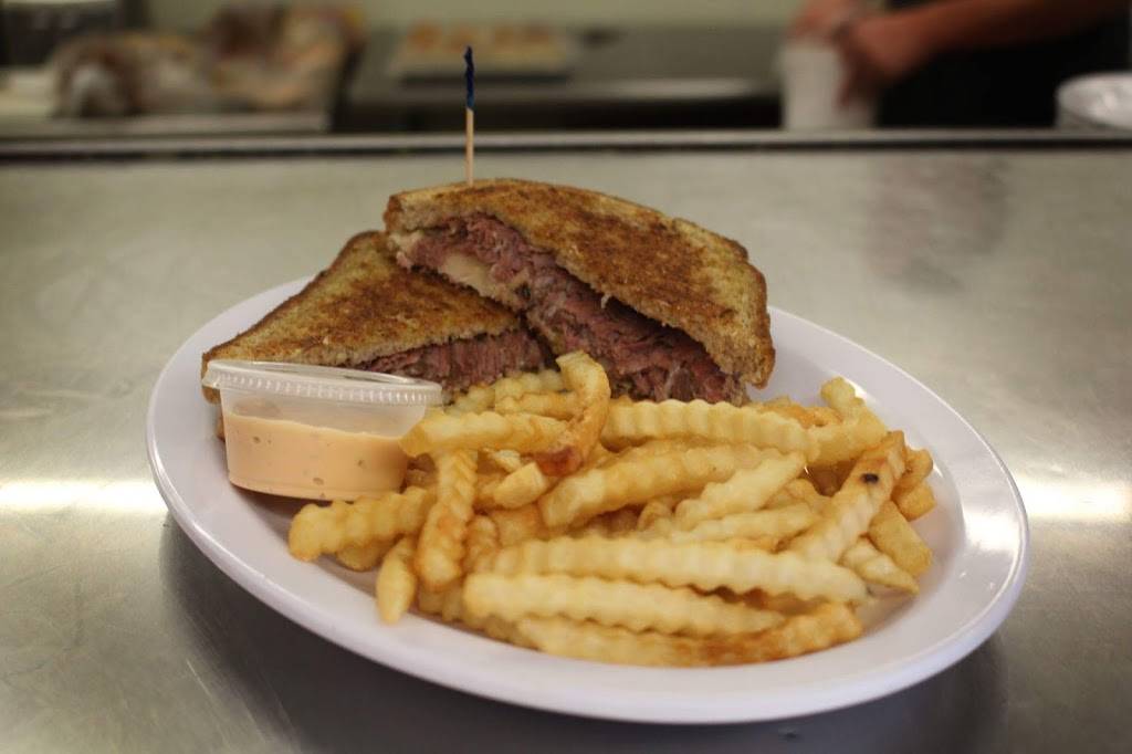 Crossroads 46 Diner | restaurant | 661 W Morgan St, Spencer, IN 47460, USA | 8128292224 OR +1 812-829-2224