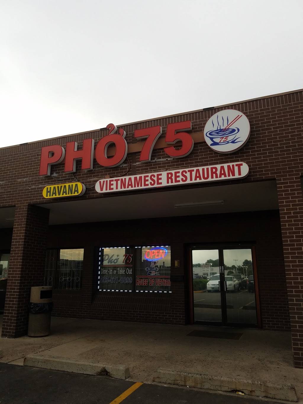 Pho 75 | restaurant | 2050 S Havana St, Aurora, CO 80014, USA | 3036718899 OR +1 303-671-8899
