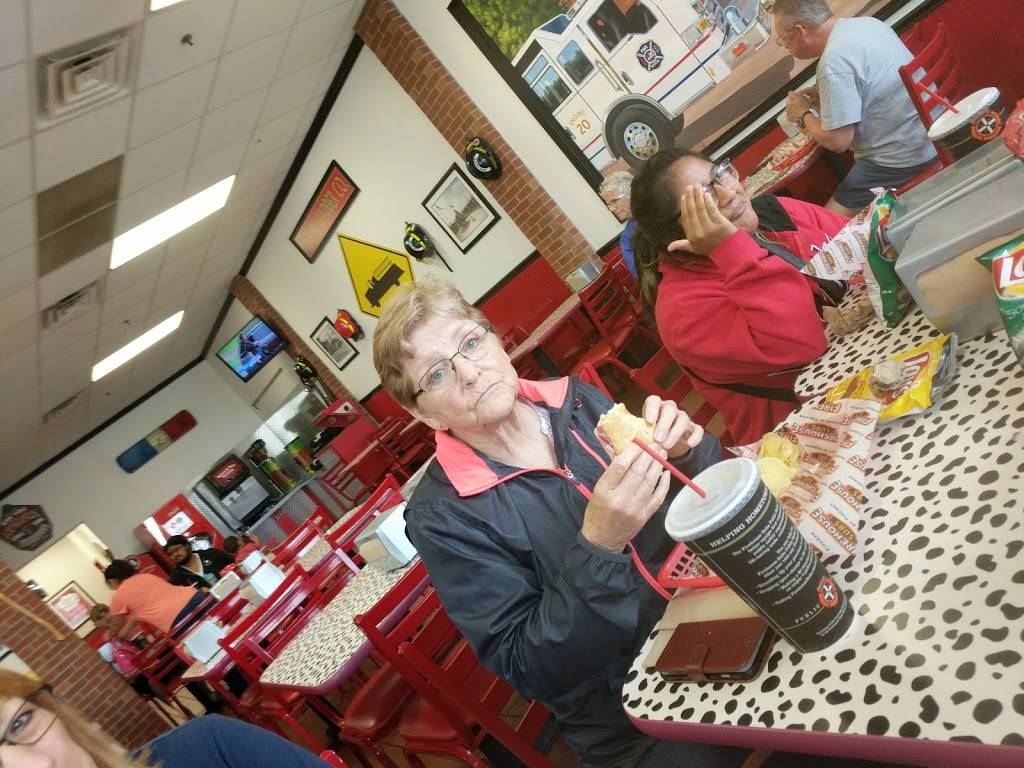 Firehouse Subs Market Pointe | meal delivery | 8920 S 71st Plaza Ste 105, Papillion, NE 68133, USA | 4029345913 OR +1 402-934-5913