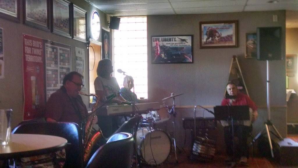 American Legion | restaurant | 241 Main St W, Silver Lake, MN 55381, USA | 3203272404 OR +1 320-327-2404