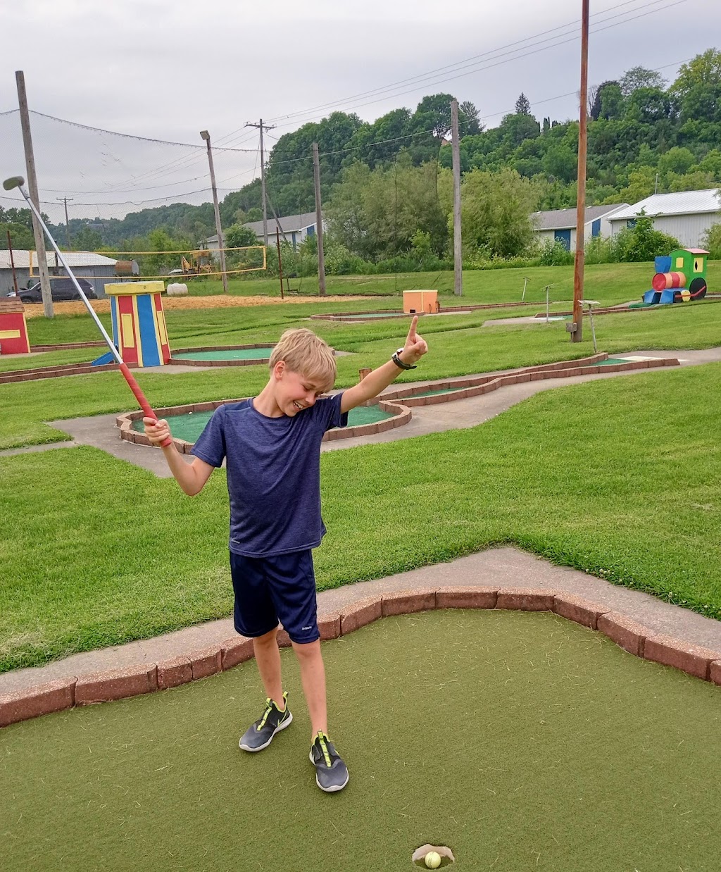 Offside Bar and Grill | restaurant | 16963 Rooster Ln, Dubuque, IA 52001, USA | 5635565420 OR +1 563-556-5420