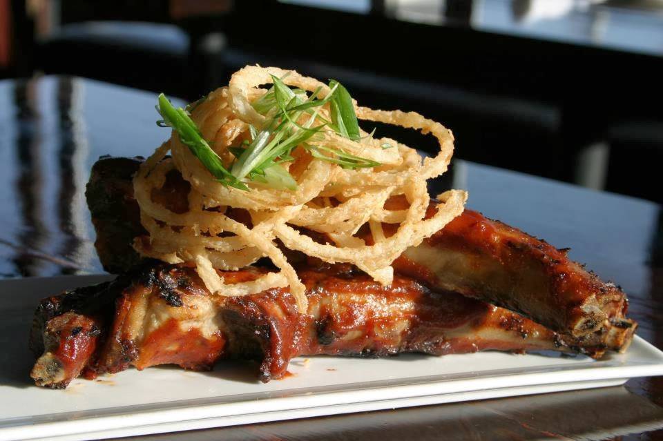 BluWater Bistro - Leschi | restaurant | 102 Lakeside Ave, Seattle, WA 98112, USA | 2063282233 OR +1 206-328-2233