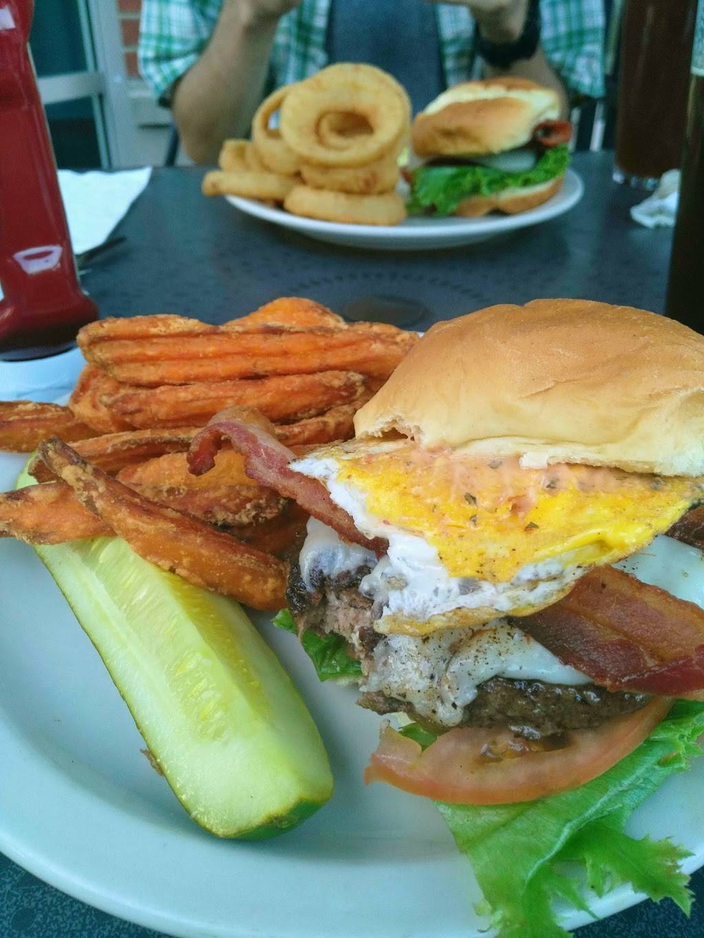 Sebago Brewing Company | restaurant | 211 Fore St, Portland, ME 04101, USA | 2077752337 OR +1 207-775-2337