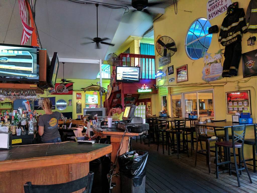 Whiskey River On The Water | restaurant | 5245 Limestone Dr, Port Richey, FL 34668, USA | 7278492180 OR +1 727-849-2180
