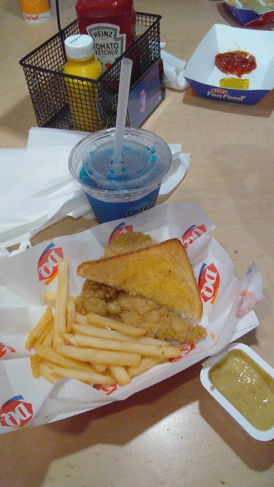 Dairy Queen Grill & Chill | restaurant | 3251 Colonial Blvd, Fort Myers, FL 33966, USA | 2399316555 OR +1 239-931-6555