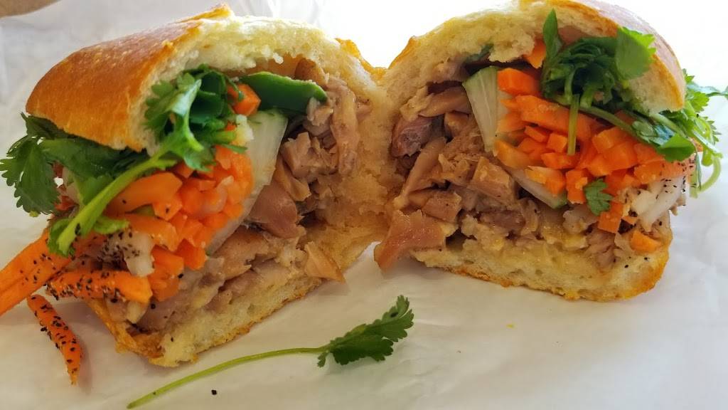 Banh Mi House | restaurant | 2701 San Bruno Ave, San Francisco, CA 94134, USA | 4157695556 OR +1 415-769-5556
