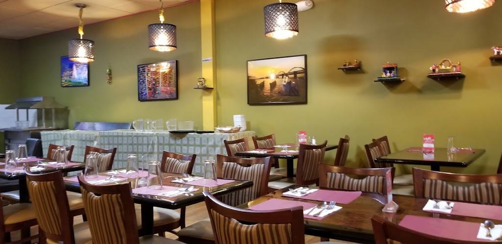 Dharani Indian Restaurant | restaurant | 485 Georges Rd, Dayton, NJ 08810, USA | 7326660006 OR +1 732-666-0006