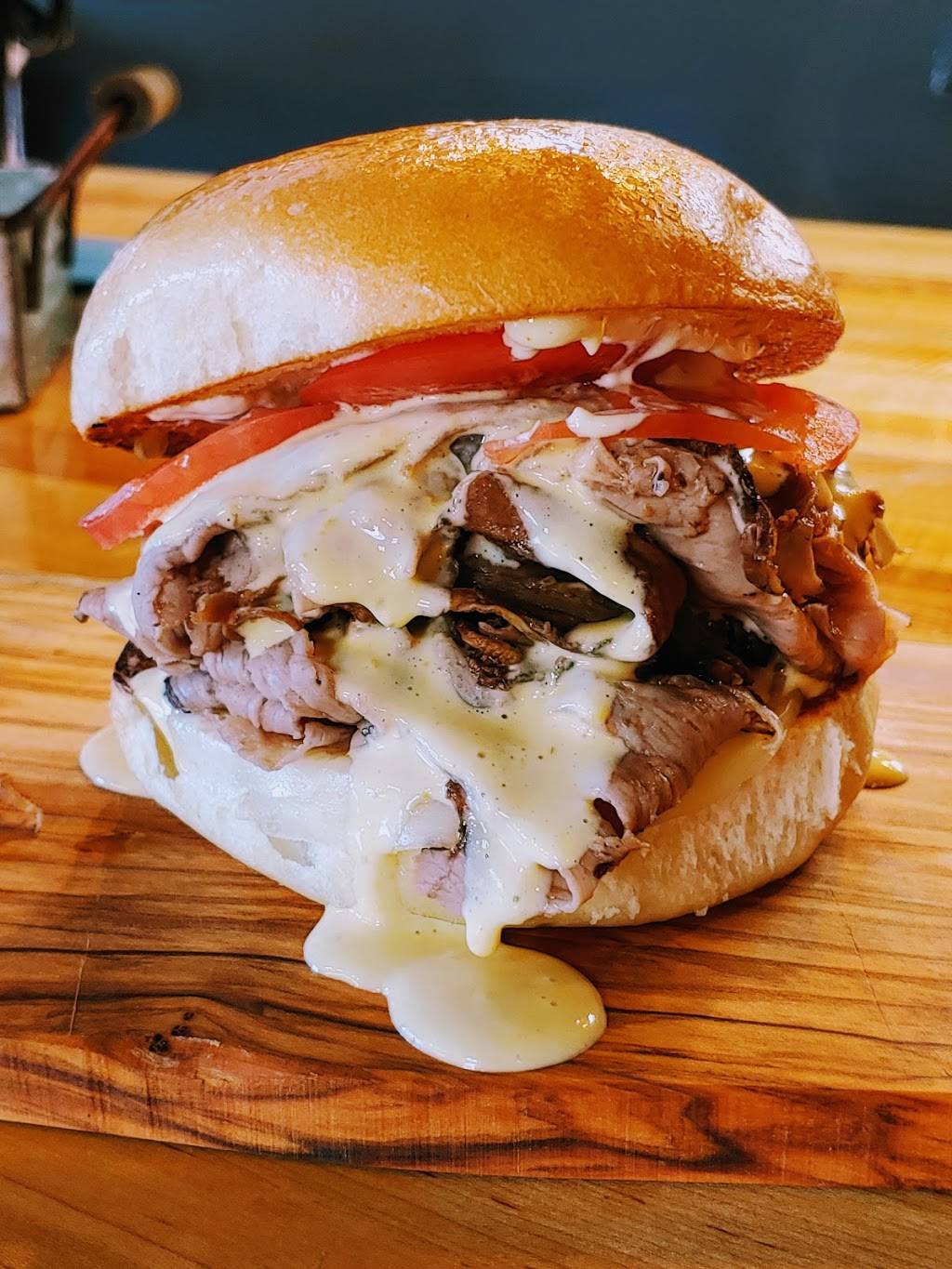 The Poboy House | restaurant | 170 6th St, Port Allen, LA 70767, USA | 2253439305 OR +1 225-343-9305