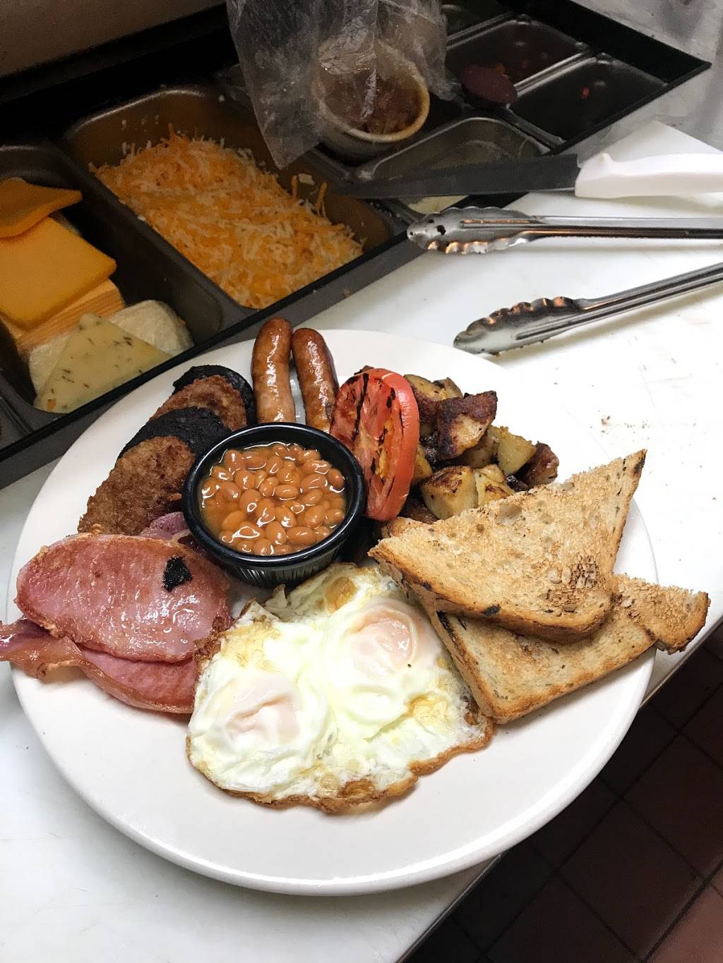 McMahons Public House | restaurant | 39 5th Ave, Brooklyn, NY 11217, USA | 7182304549 OR +1 718-230-4549