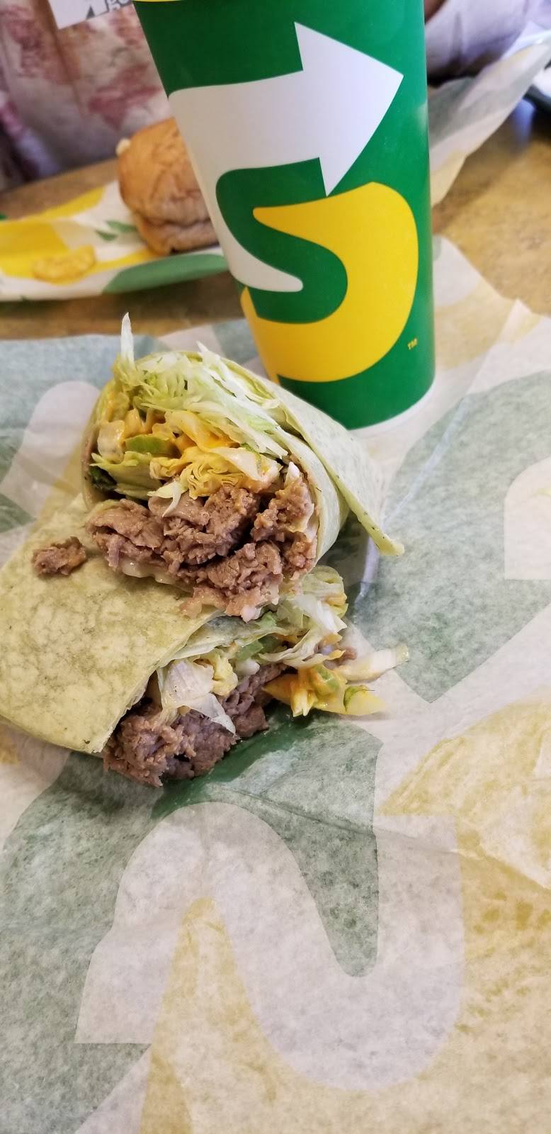 Subway | restaurant | 1277 - 1283 W Henderson Ave, Porterville, CA 93257, USA | 5597823342 OR +1 559-782-3342
