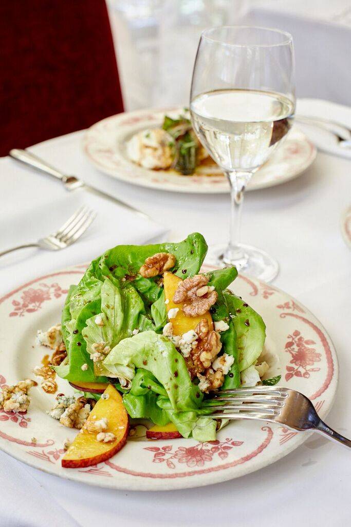 Roses Cafe | cafe | 2298 Union St, San Francisco, CA 94123, USA | 4157752200 OR +1 415-775-2200