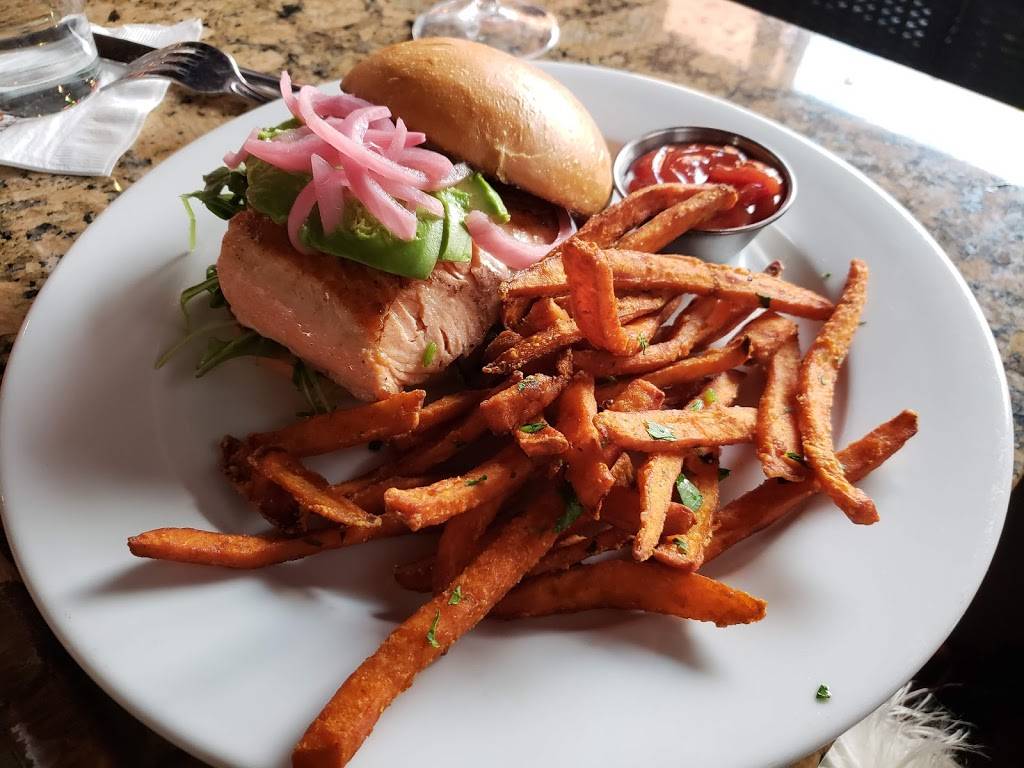 Paul Martin’s American Grill | restaurant | 534 Spectrum Center Dr, Irvine, CA 92618, USA | 9494531144 OR +1 949-453-1144