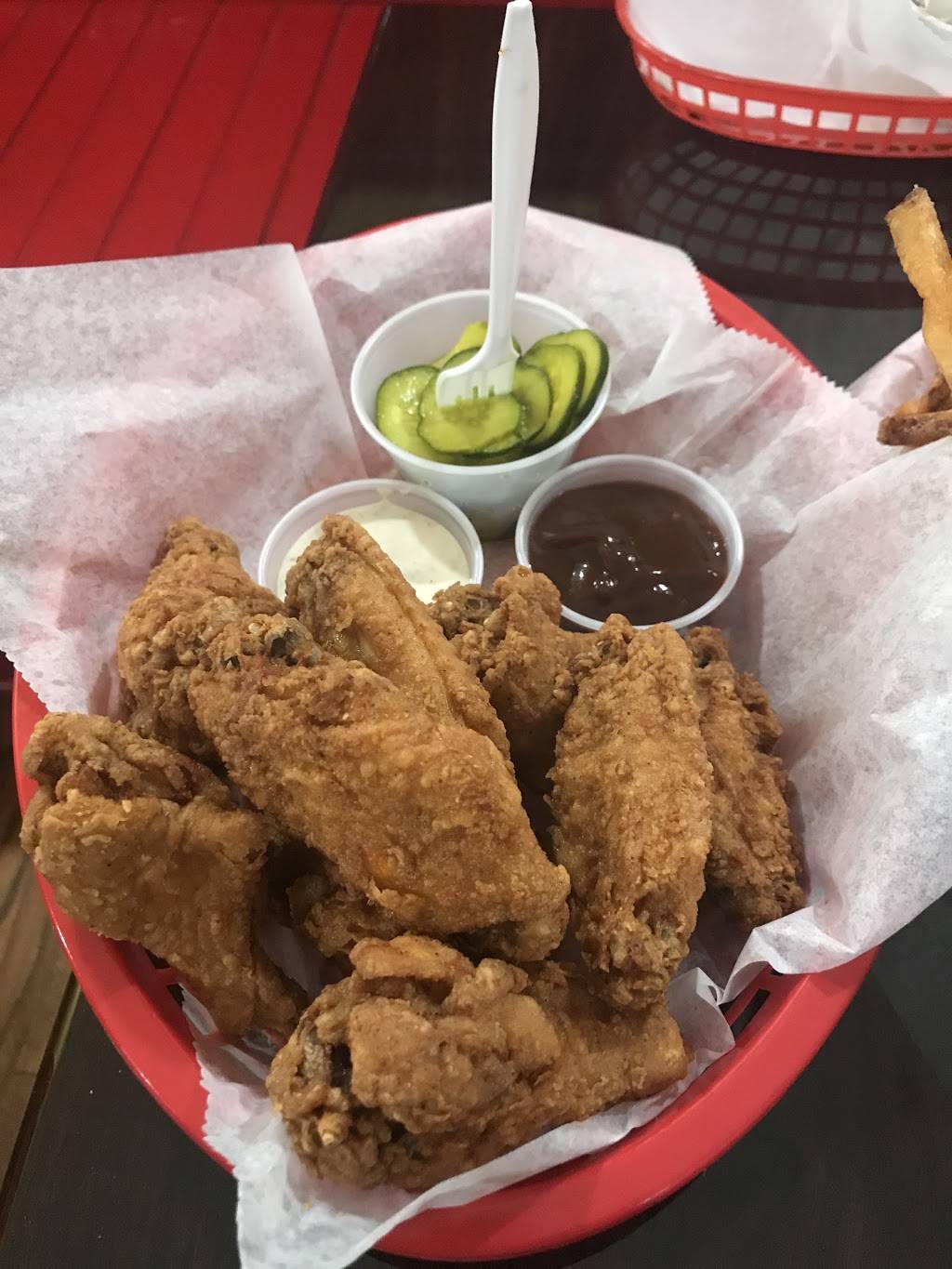 Foghorn | restaurant | 4213 Ridge Ave, Philadelphia, PA 19129, USA | 2673353061 OR +1 267-335-3061