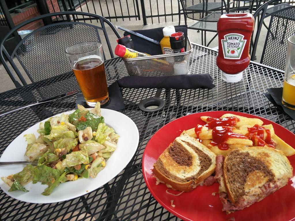 Sixes Tavern | restaurant | 650 Henderson Dr #507, Cartersville, GA 30120, USA | 7703348998 OR +1 770-334-8998