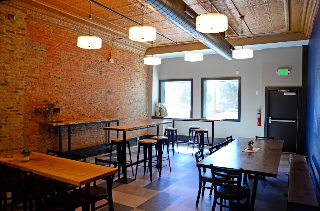 The Table at 108 | restaurant | 108 N Main St, Goshen, IN 46526, USA | 5745014441 OR +1 574-501-4441