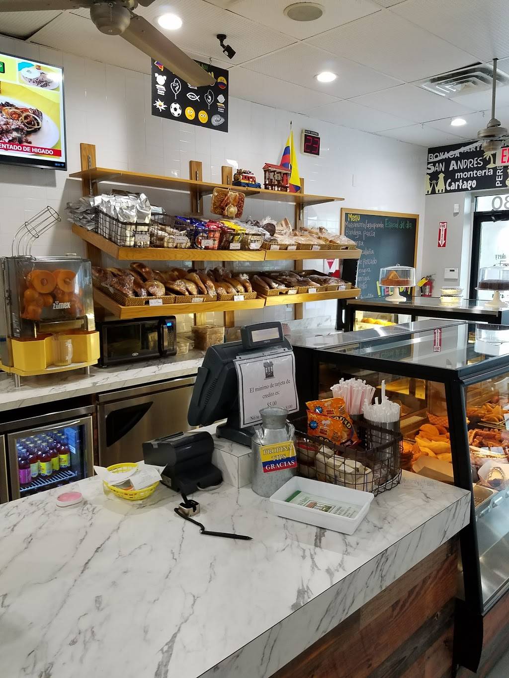 Mi Casita Bakery & Restaurant | bakery | 8280 Pines Blvd, Pembroke Pines, FL 33024, USA | 9544474753 OR +1 954-447-4753