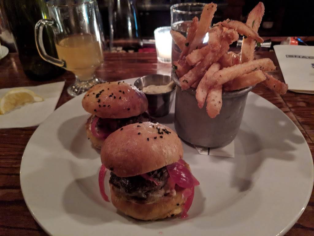 Snackbar | restaurant | 721 N Lamar Blvd, Oxford, MS 38655, USA | 6622366363 OR +1 662-236-6363