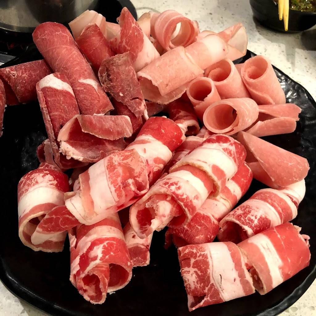 Urban Hot Pot | restaurant | 1800 Rockville Pike H2, Rockville, MD 20852, USA | 2406696710 OR +1 240-669-6710