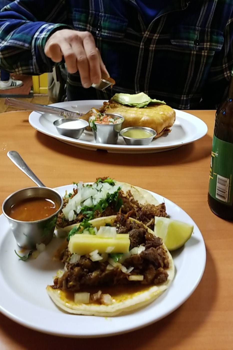 La Peña Mexicana | restaurant | 3013, 609 W Cypress St, Kennett Square, PA 19348, USA | 6109252651 OR +1 610-925-2651