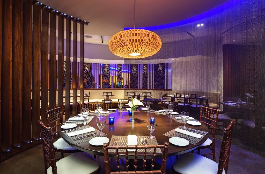 The Wave Kitchen & Bar | restaurant | 3244 Ocean Dr, Vero Beach, FL 32963, USA | 7724100100 OR +1 772-410-0100