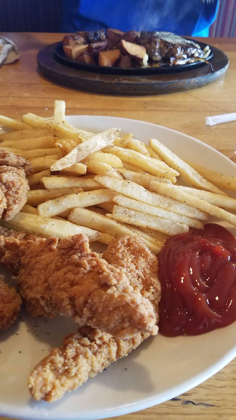 Applebees Grill + Bar | restaurant | 2090 US-280 #431, Phenix City, AL 36867, USA | 3344482500 OR +1 334-448-2500