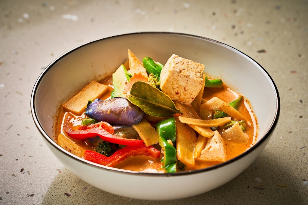 Forever Thai | restaurant | 1031 Flushing Ave, Brooklyn, NY 11237, USA | 3475990277 OR +1 347-599-0277