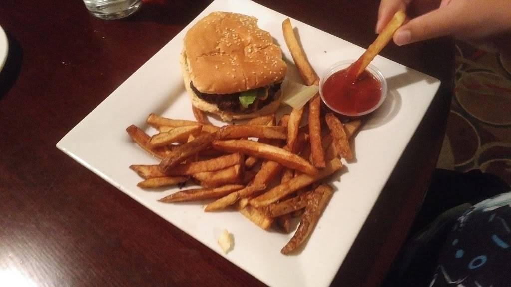 The Library Restaurant | restaurant | 924 King St, Midland, ON L4R 0B8, Canada | 7055280100 OR +1 705-528-0100