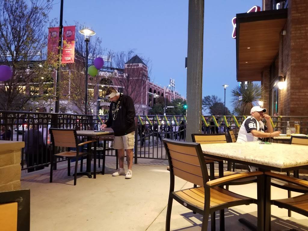 Miller Tavern & Beer Garden | restaurant | 1650 E Randol Mill Rd STE 110, Arlington, TX 76011, USA | 8177691552 OR +1 817-769-1552