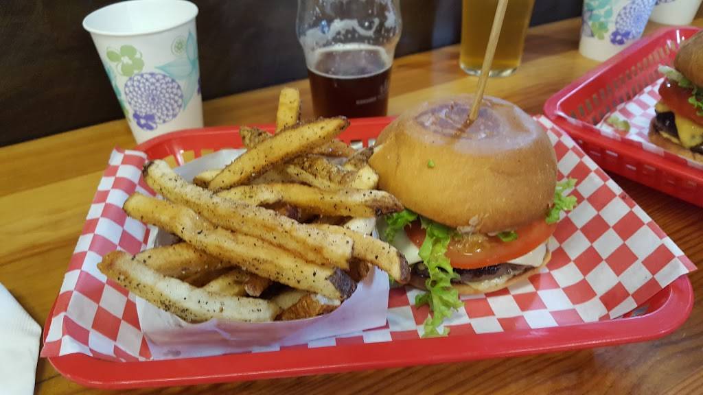 Kick Drum Burgers | restaurant | 507 Calles St, Austin, TX 78702, USA | 5126896741 OR +1 512-689-6741