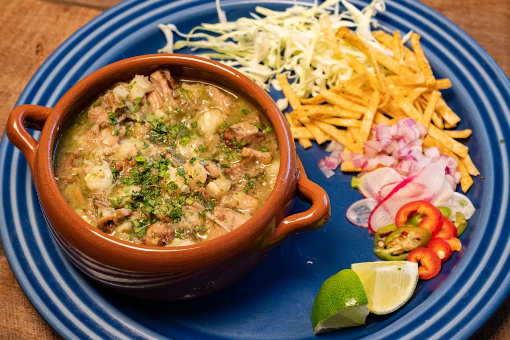 Smileys Saloon, Hotel & Kitchen | restaurant | 41 Wharf Rd, Bolinas, CA 94924, USA | 4158681311 OR +1 415-868-1311