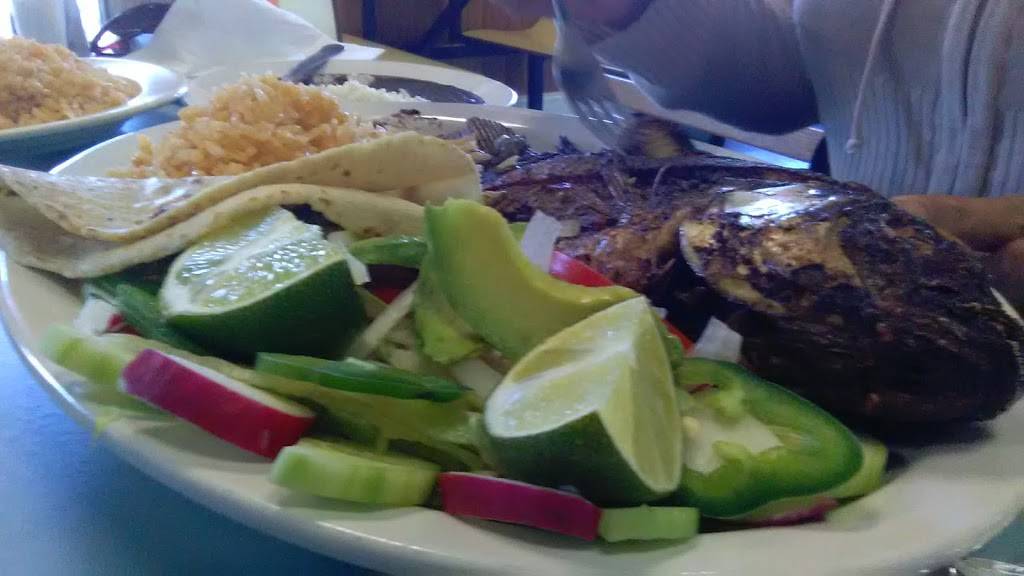 La Michoacana | restaurant | 84 Church St, Selbyville, DE 19975, USA | 3024362947 OR +1 302-436-2947