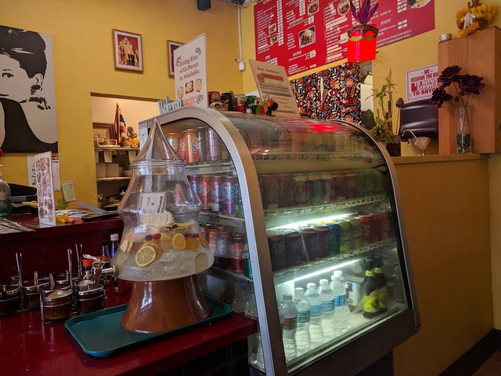 Khun 9 Thai Kitchen | restaurant | 2018 W Carson St, Torrance, CA 90501, USA | 3103284888 OR +1 310-328-4888