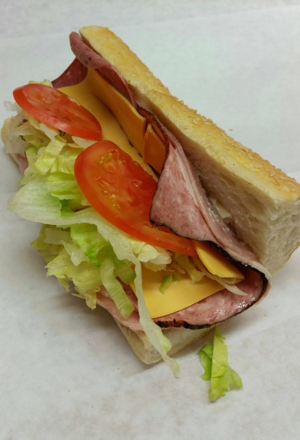 Mom and Dads Deli | meal takeaway | 6345 S Central Ave, Chicago, IL 60638, USA | 7737673354 OR +1 773-767-3354