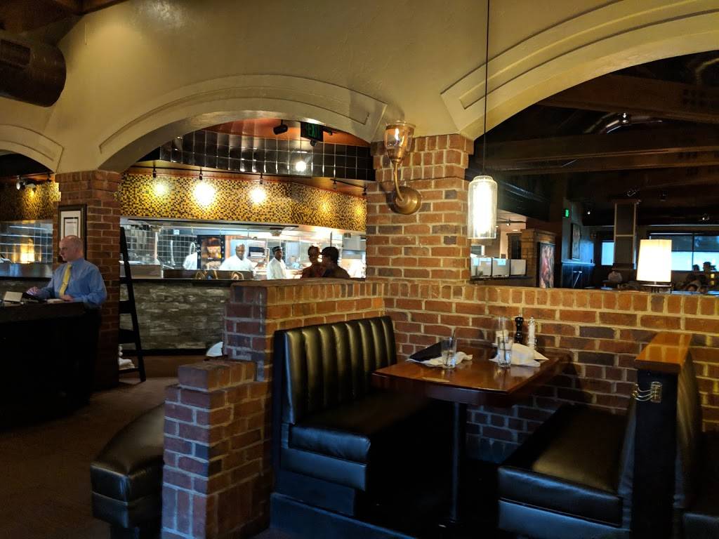 Lyndhurst Grill by J. Alexanders | restaurant | 5845 Landerbrook Dr, Cleveland, OH 44124, USA | 4404499131 OR +1 440-449-9131