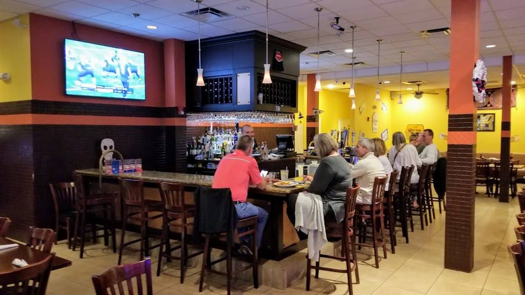 Casa Azteca Mexican Restaurant | restaurant | 101 N 2nd St, Fort Pierce, FL 34950, USA | 7723023866 OR +1 772-302-3866