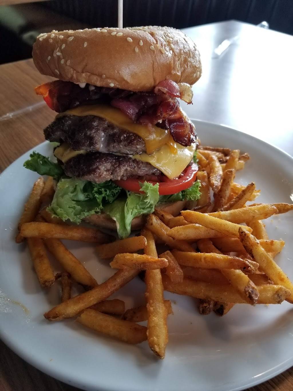 Dennys | restaurant | 8409 Blanding Blvd, Jacksonville, FL 32244, USA | 9047784624 OR +1 904-778-4624