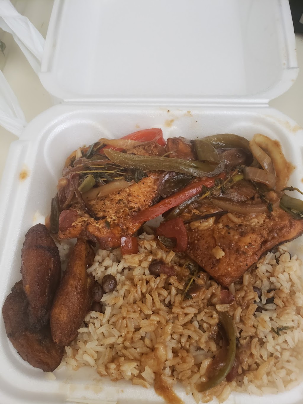 Big Os IslandVybz | restaurant | 7 SE 22nd Ave, Pompano Beach, FL 33062, USA | 9547828050 OR +1 954-782-8050