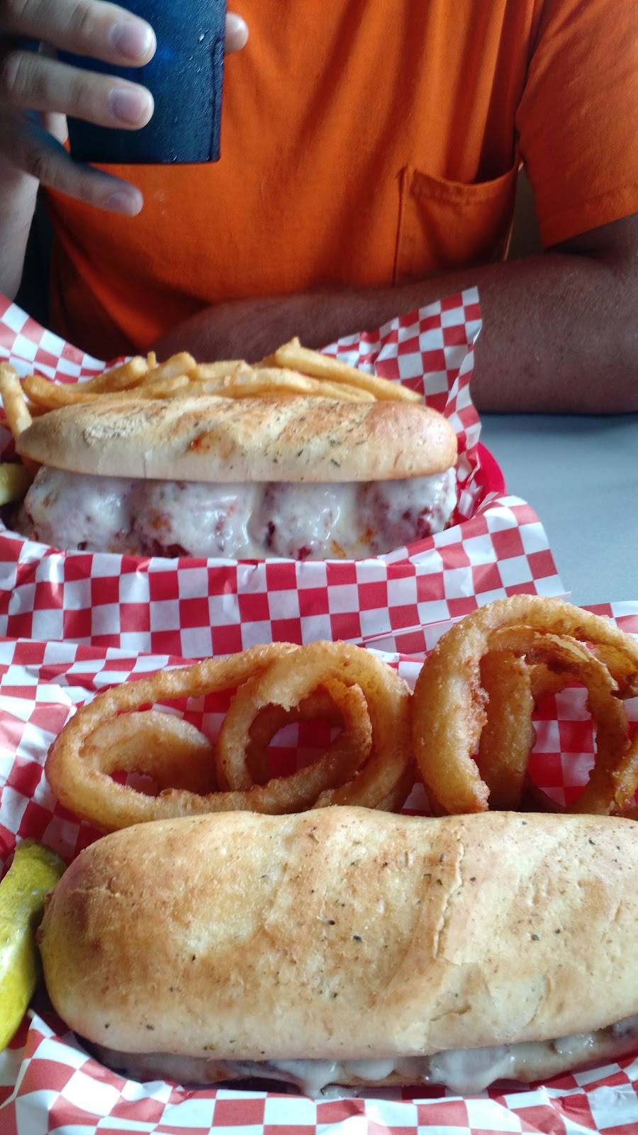 Derby City Pizza Co. | restaurant | 5603 Greenwood Rd, Louisville, KY 40258, USA | 5029337373 OR +1 502-933-7373