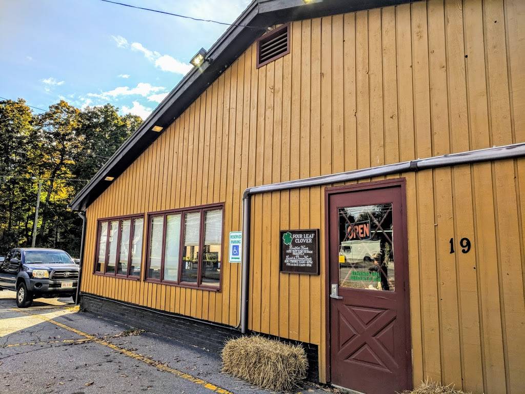 Four Leaf Clover | restaurant | 19 South St, Bernardston, MA 01337, USA | 4136489514 OR +1 413-648-9514