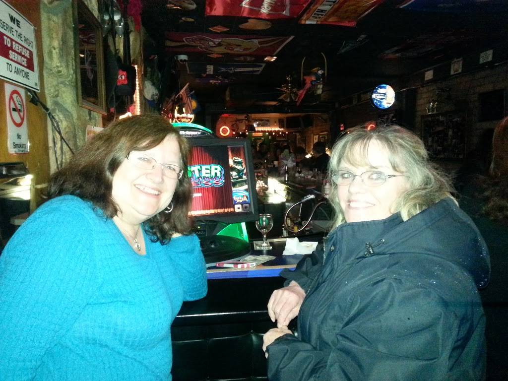 Clancys | restaurant | 3742 San Pablo Dam Rd, El Sobrante, CA 94803, USA | 5102238551 OR +1 510-223-8551