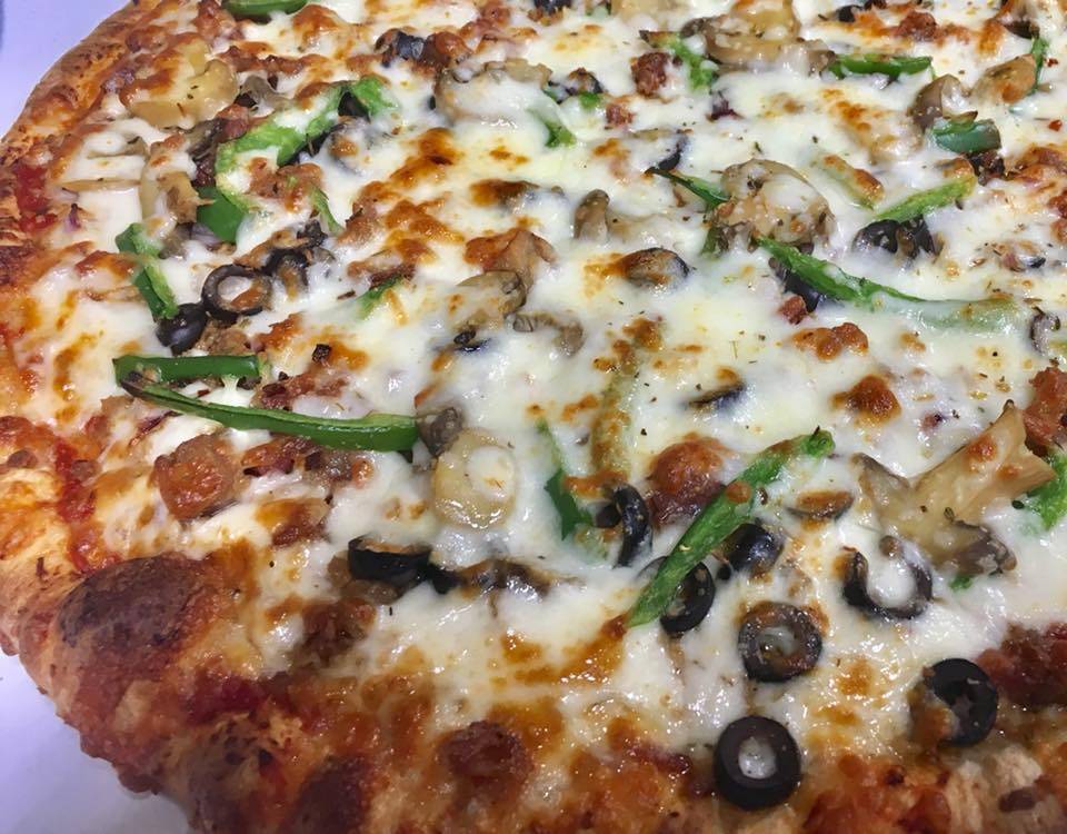 Patoka Lake Pub N Grub | restaurant | 2976 N Dillard Rd, Birdseye, IN 47513, USA | 8126852018 OR +1 812-685-2018