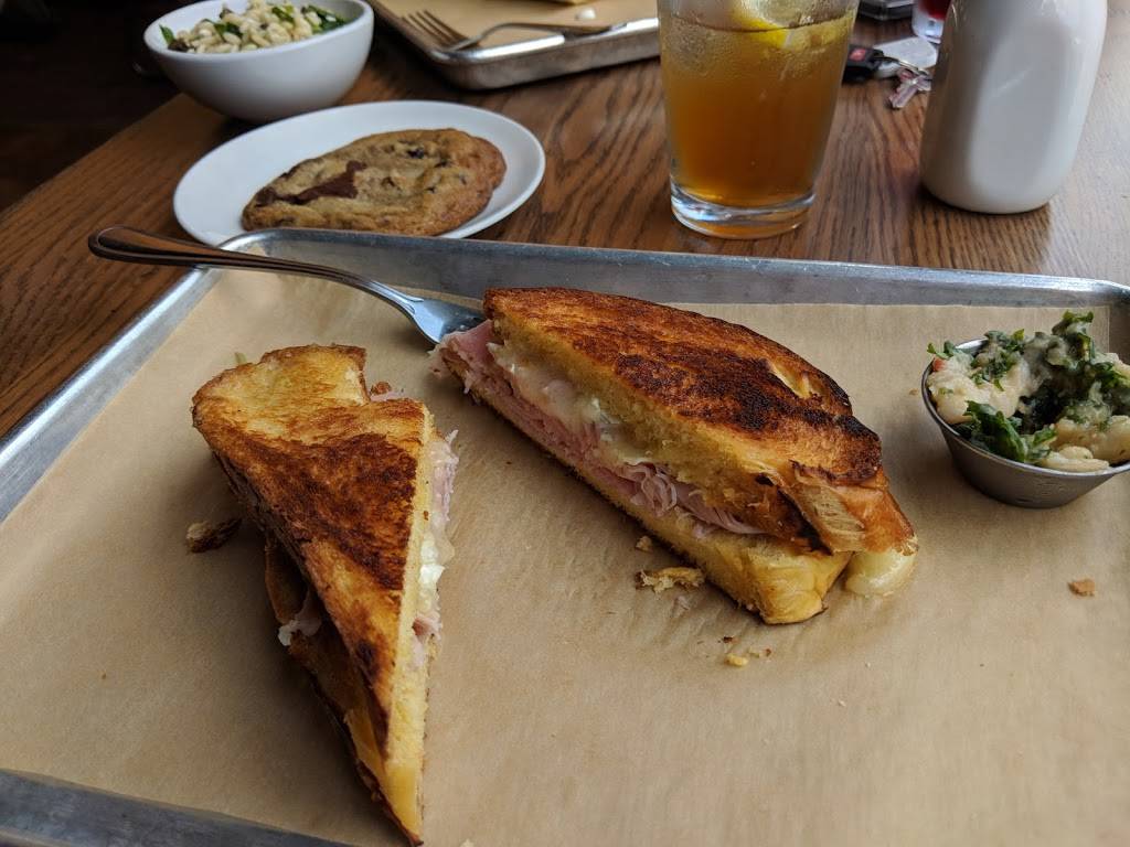 The Pickled Peach | restaurant | 202 S Main St, Davidson, NC 28036, USA | 7047652190 OR +1 704-765-2190