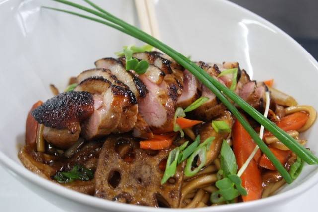 Paseo: A California Bistro | restaurant | 17 Throckmorton Ave, Mill Valley, CA 94941, USA | 4158883907 OR +1 415-888-3907