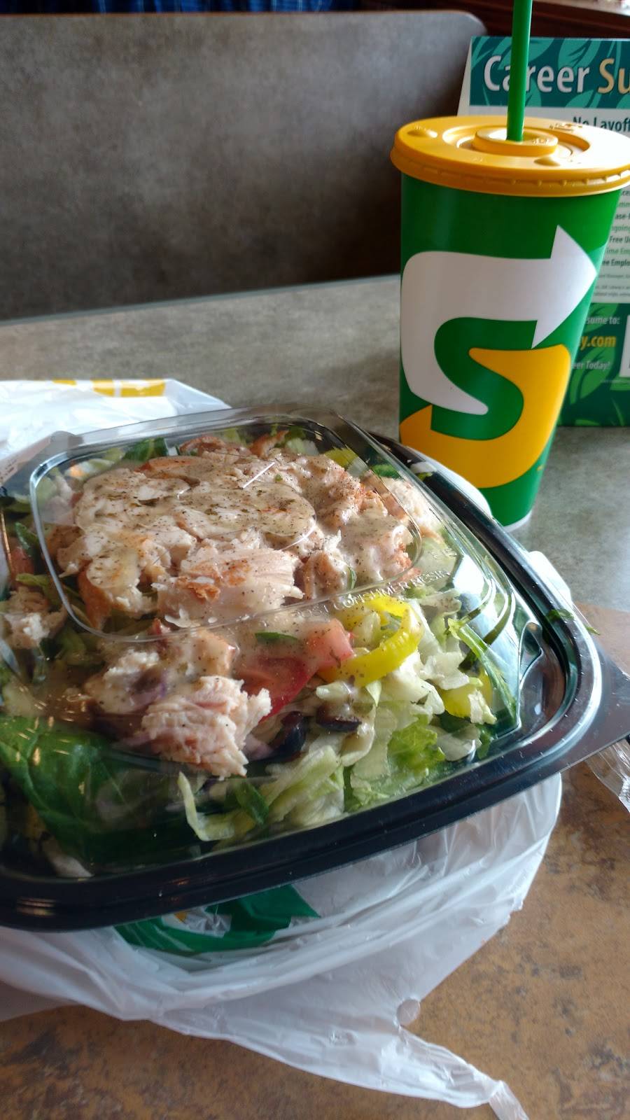 Subway | restaurant | 4005 Southway St SW, Canton, OH 44706, USA | 3304799062 OR +1 330-479-9062