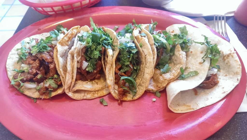 Taco Fiesta | restaurant | 11972 E Lakewood Blvd, Holland, MI 49424, USA | 6163930161 OR +1 616-393-0161